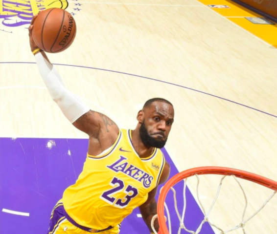  杜塞尔多夫最后时刻崩盘,痛失好局遭逆转败  